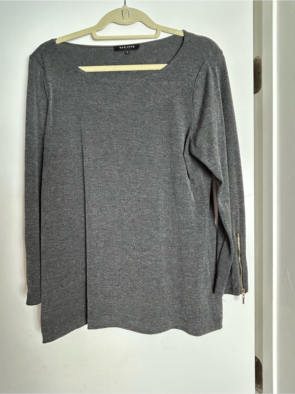 Charcoal Gray Long-Sleeve Knit Top with Zip Sleeve